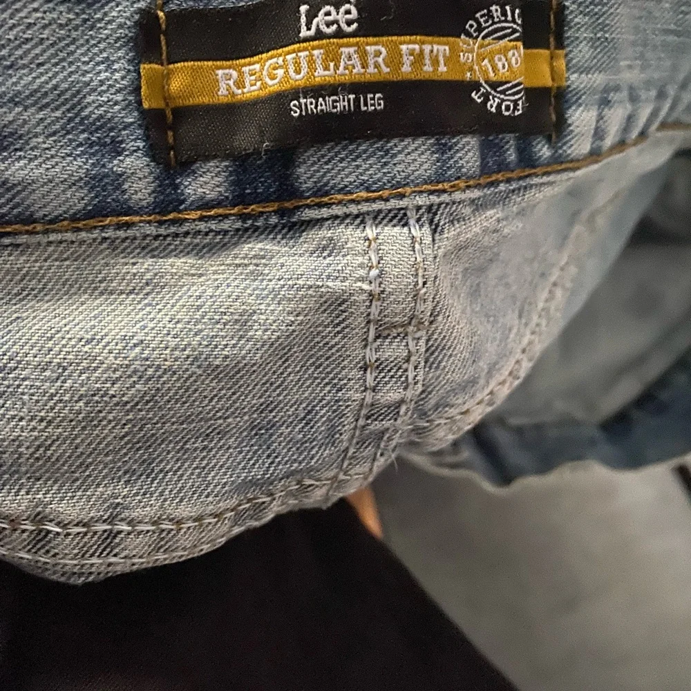 Lees regular size shorts - Picture 3 of 3